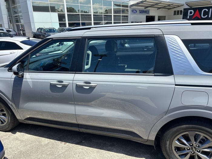 2023 Kia Carnival S