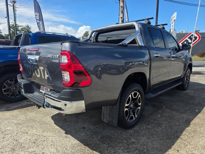 2023 Toyota HiLux SR5