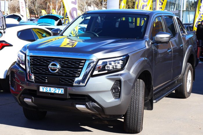 2023 Nissan Navara ST