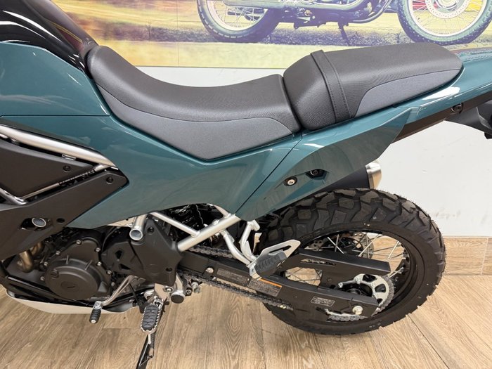 2026 Kawasaki KLE 500 SE KLE500DTFAW Black