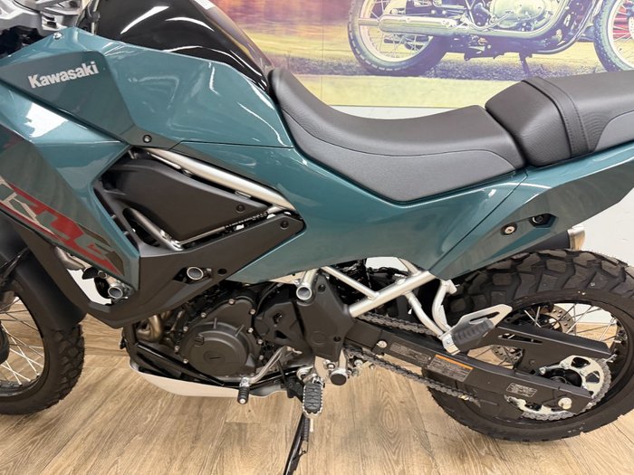 2026 Kawasaki KLE 500 SE KLE500DTFAW Black