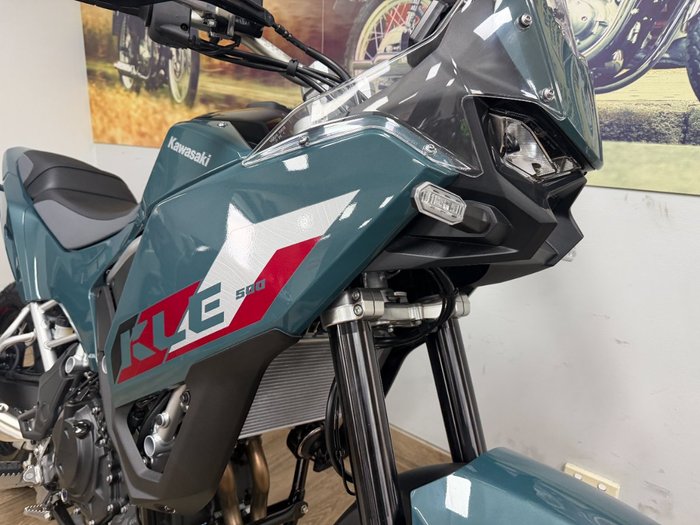 2026 Kawasaki KLE 500 SE KLE500DTFAW Black