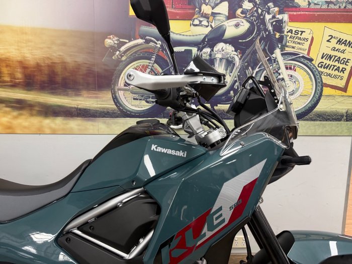 2026 Kawasaki KLE 500 SE KLE500DTFAW Black