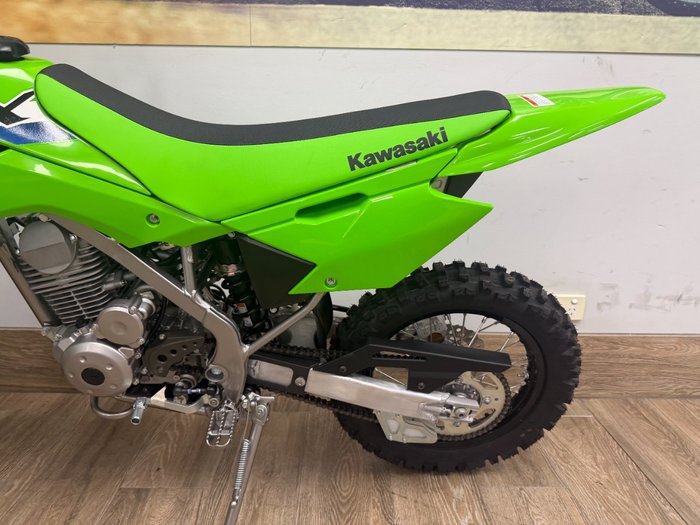 2026 Kawasaki KLX140R GREEN