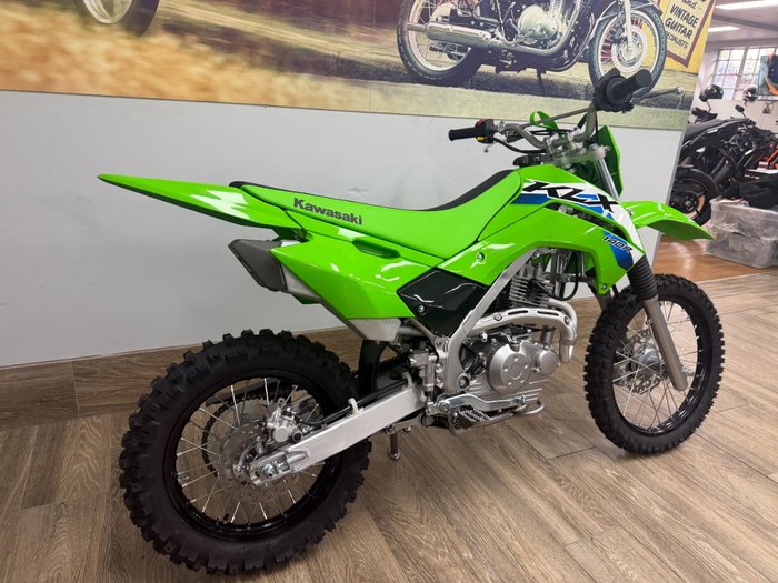 2026 Kawasaki KLX140R GREEN
