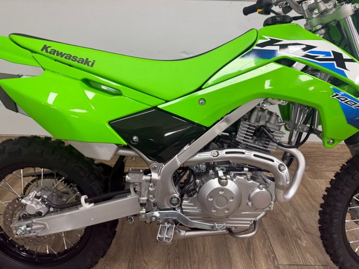 2026 Kawasaki KLX140R GREEN