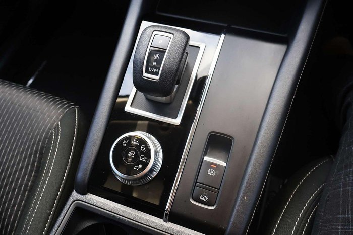 2023 Mitsubishi Outlander ES