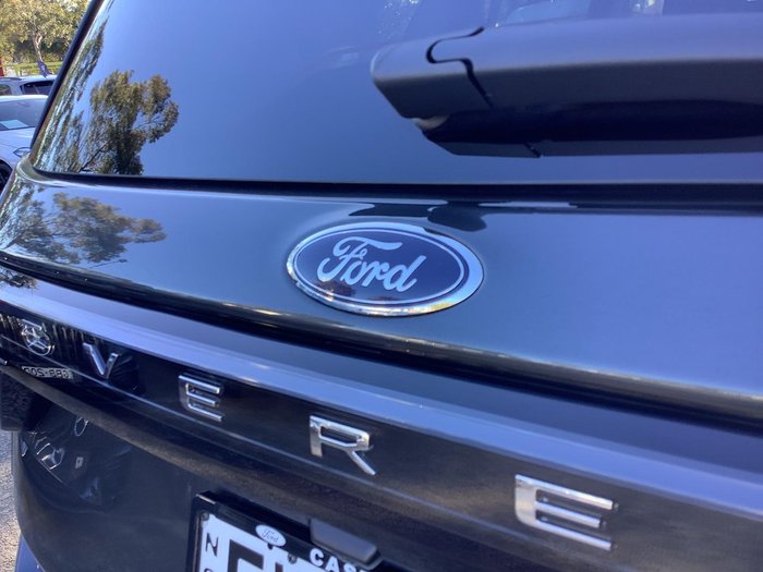 2025 Ford Everest Trend