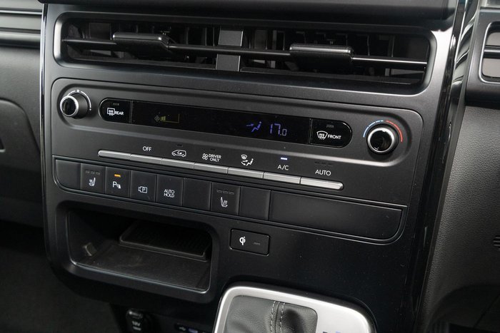 2026 Hyundai STARIA LOAD Premium