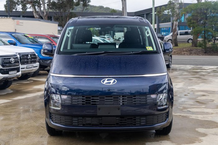 2026 Hyundai STARIA LOAD Premium
