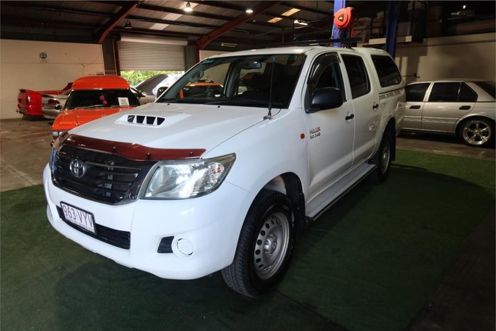 2014 Toyota Hilux SR