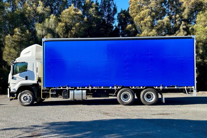 2026 Isuzu F Series FVL 260-300 Freightpack