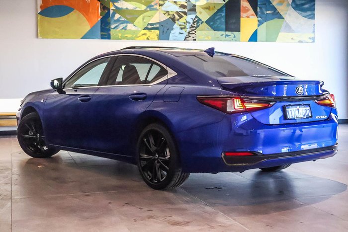 2024 Lexus ES 300h F Sport