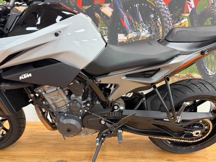 2024 Ktm 790 DUKE GREY