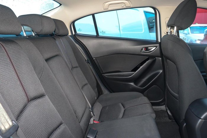 2016 Mazda 3 Maxx