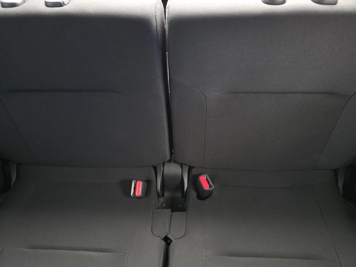2023 Mitsubishi Outlander LS