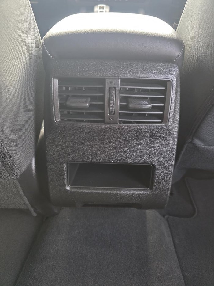 2023 Mitsubishi Outlander LS