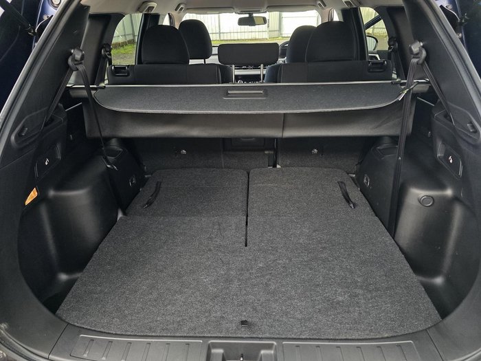 2023 Mitsubishi Outlander LS