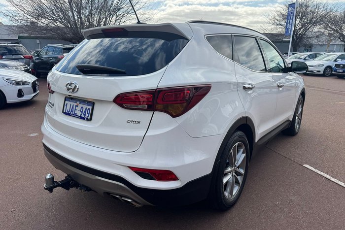 2017 Hyundai Santa Fe Highlander