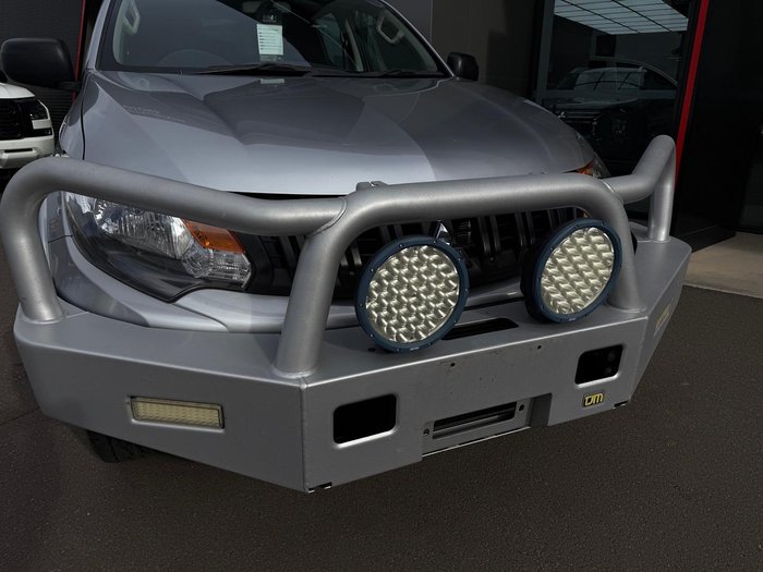 2016 Mitsubishi Triton GLX+