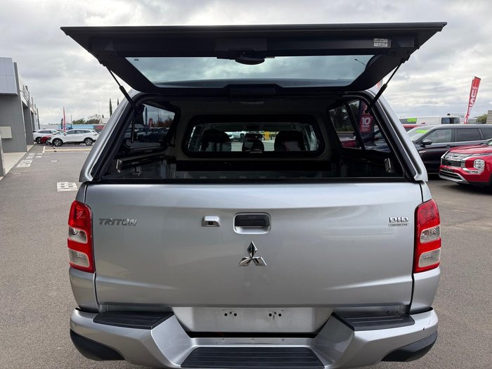 2016 Mitsubishi Triton GLX+