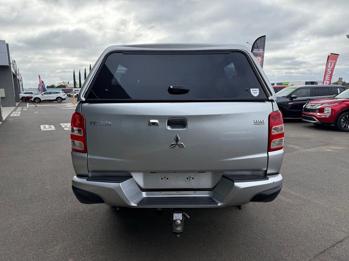 2016 Mitsubishi Triton