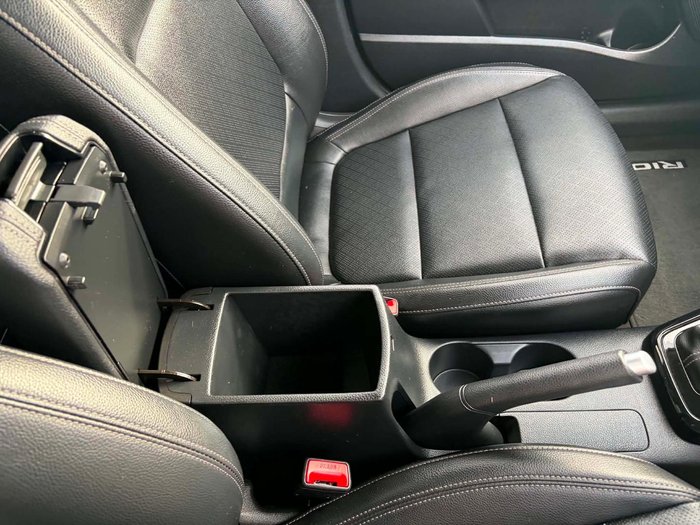 2022 Kia Rio SX