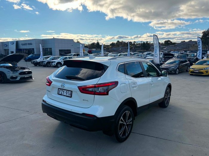 2018 Nissan QASHQAI ST-L