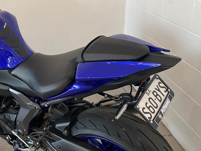 2024 Yamaha YZF-R7 LAMs YZF-R Blue