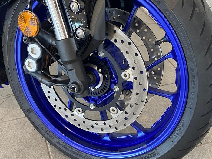 2024 Yamaha YZF-R7 LAMs YZF-R Blue