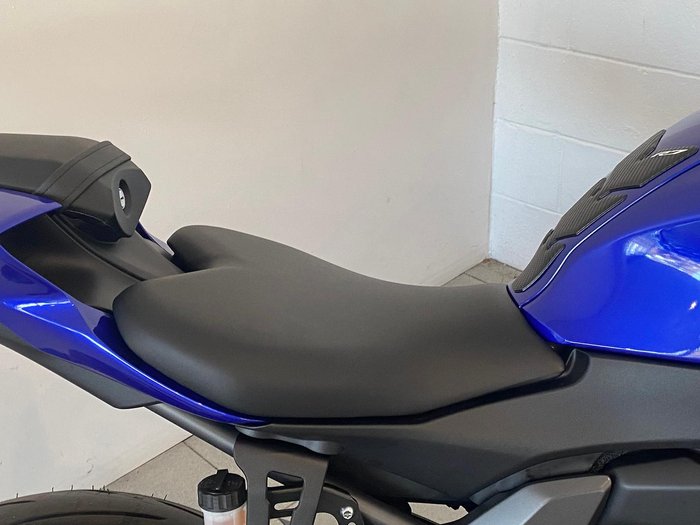 2024 Yamaha YZF-R7 LAMs YZF-R Blue