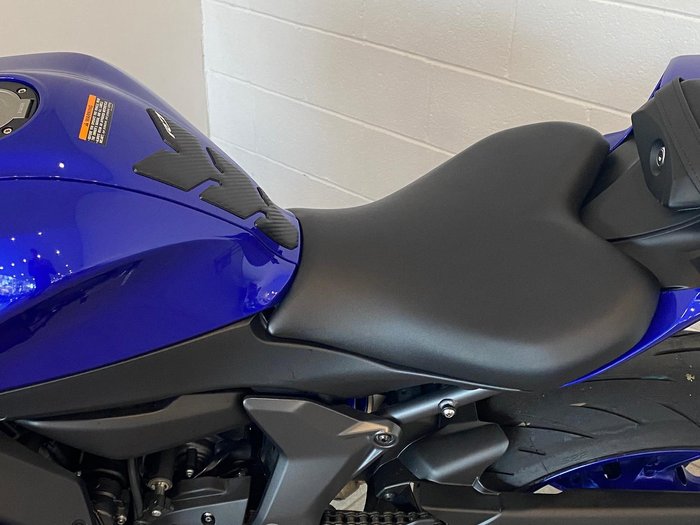 2025 Yamaha YZF-R7 LAMs YZF-R Blue