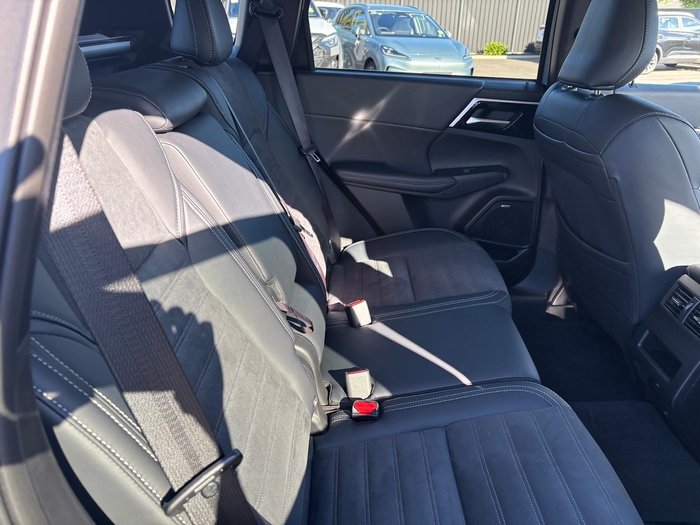 2025 Mitsubishi Outlander LS ZM MY25 AWD Moonstone Grey
