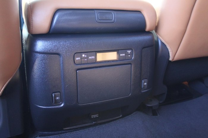 2023 Nissan Patrol Ti