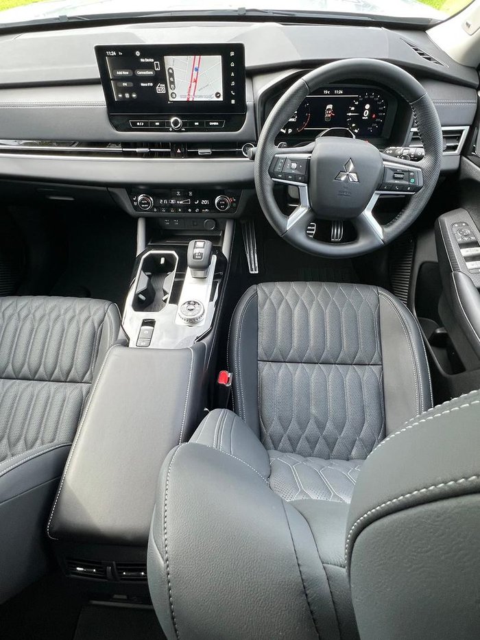 2025 Mitsubishi Outlander Exceed ZM MY25 AWD Sterling Silver