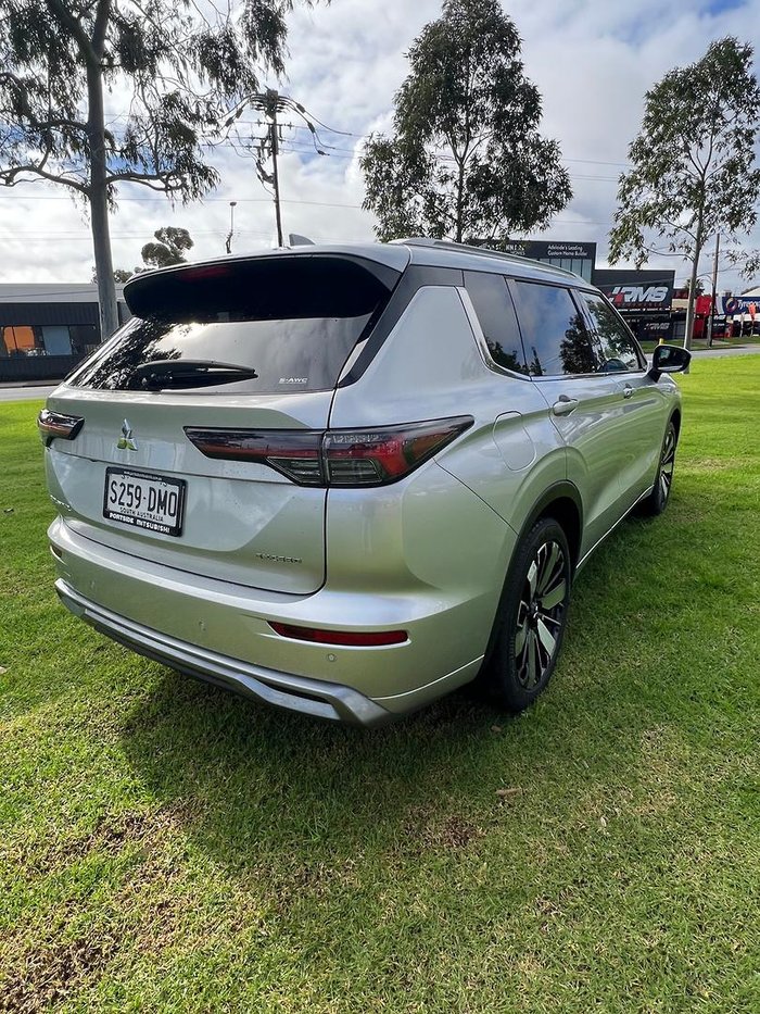 2025 Mitsubishi Outlander Exceed ZM MY25 AWD Sterling Silver