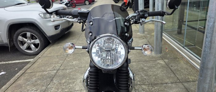 2019 Triumph Bonneville T100 (900cc) Bonneville Red