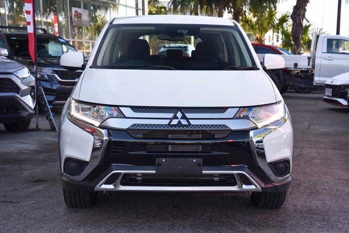 2020 Mitsubishi Outlander ES