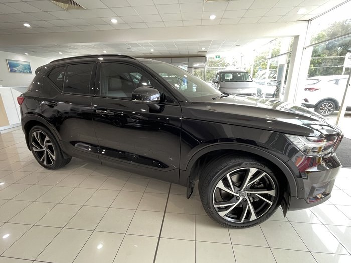 2020 Volvo XC40 Recharge Plug-In Hybrid
