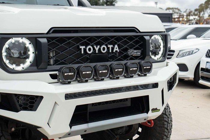 2025 Toyota Landcruiser GXL