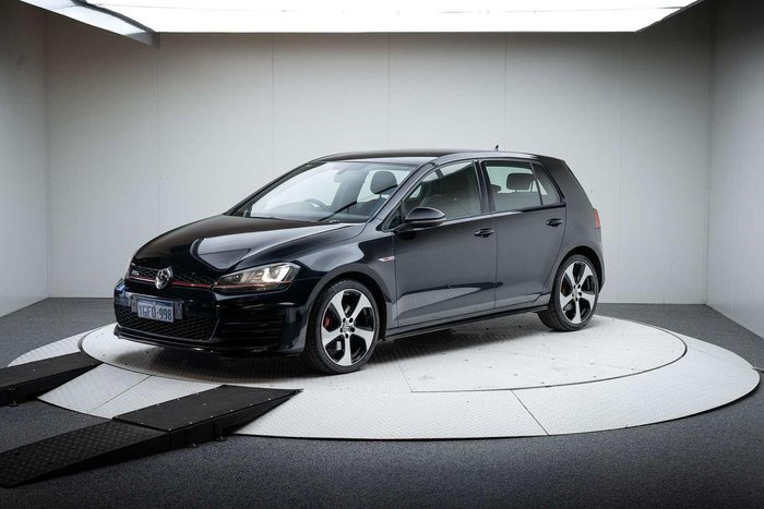 2016 Volkswagen Golf