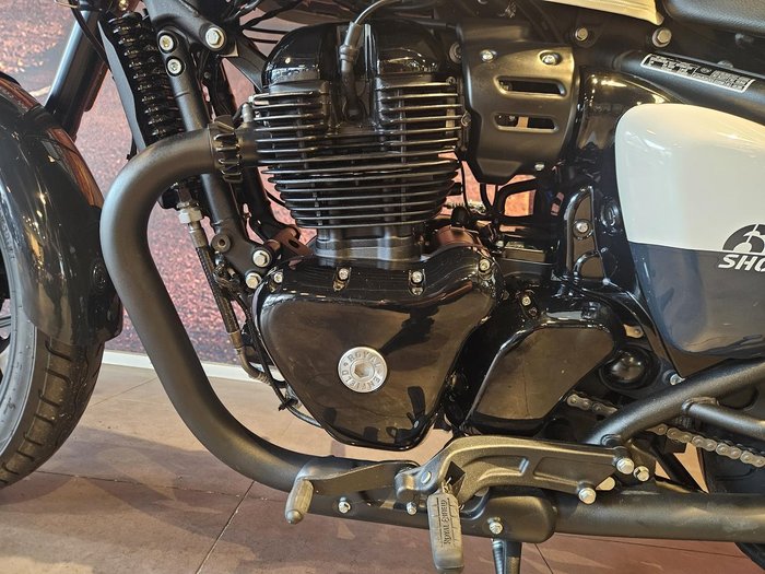 2025 Royal Enfield Shotgun 650 Shotgun White