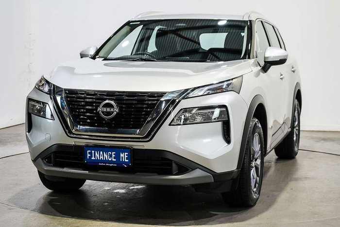 2024 Nissan X-TRAIL ST