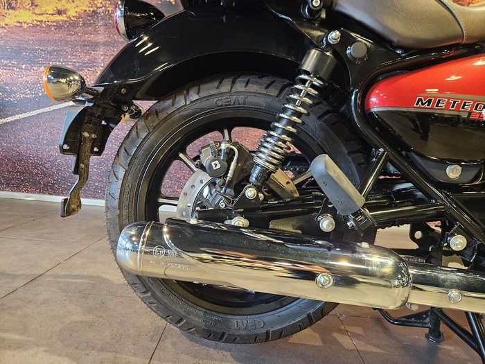 2023 Royal Enfield Meteor 350 Fireball Meteor Red
