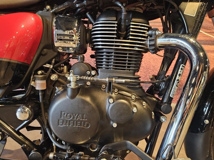 2023 Royal Enfield Meteor 350 Fireball Meteor Red