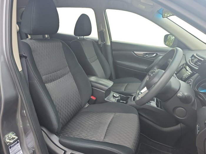 2022 Nissan X-TRAIL ST