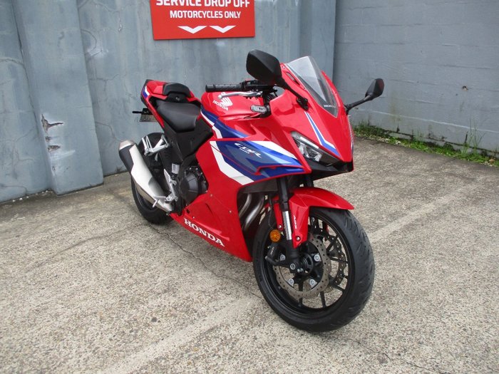 2025 Honda CBR500RA (ABS) LAMS RED