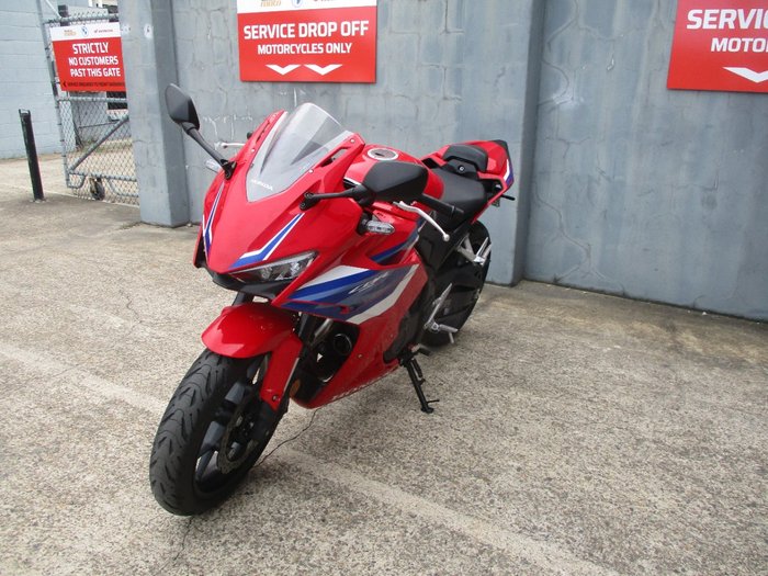 2025 Honda CBR500RA (ABS) LAMS RED
