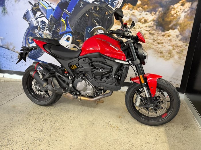 2022 DUCATI MONSTER +