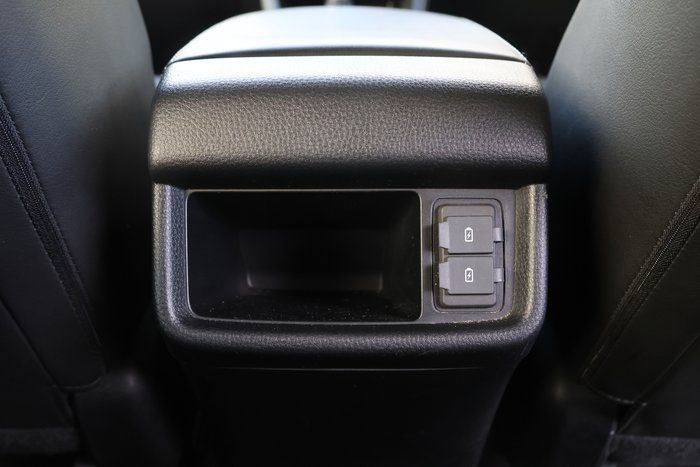 2023 Isuzu MU-X LS-T